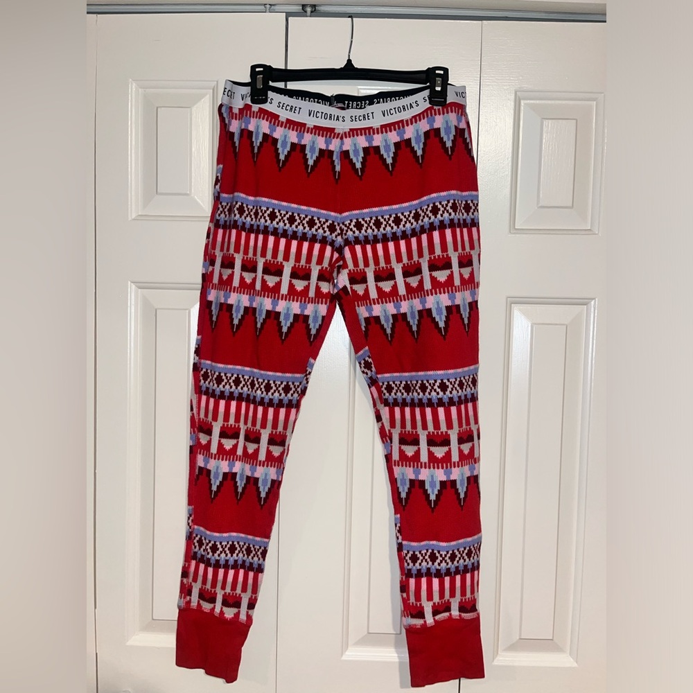 Victoria’s Secret Red Colorful Fair Isle Knit Sweater Leggings Pajama Pants‎